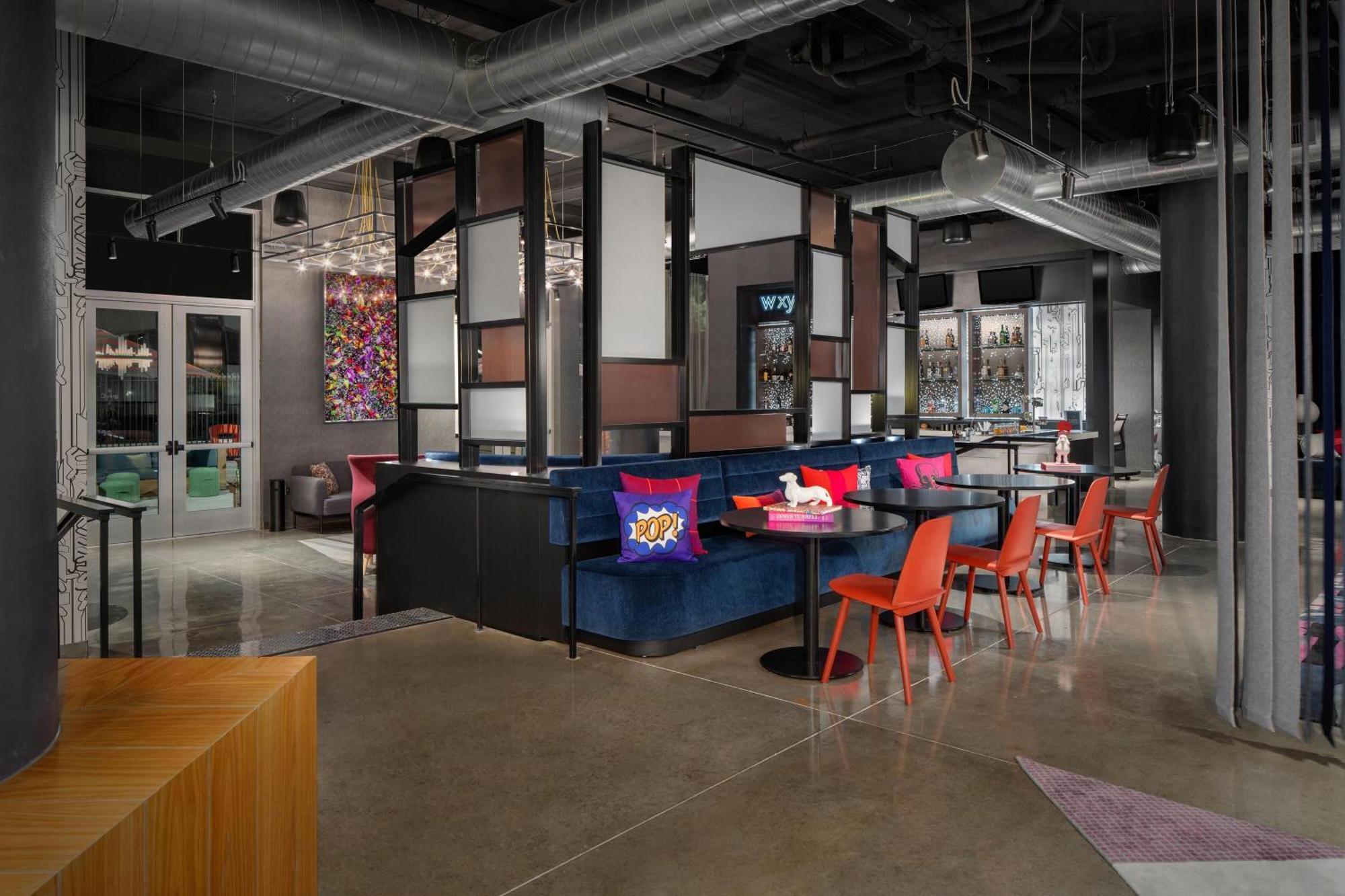 ホテル Aloft Houston Shenandoah - The Woodlands エクステリア 写真