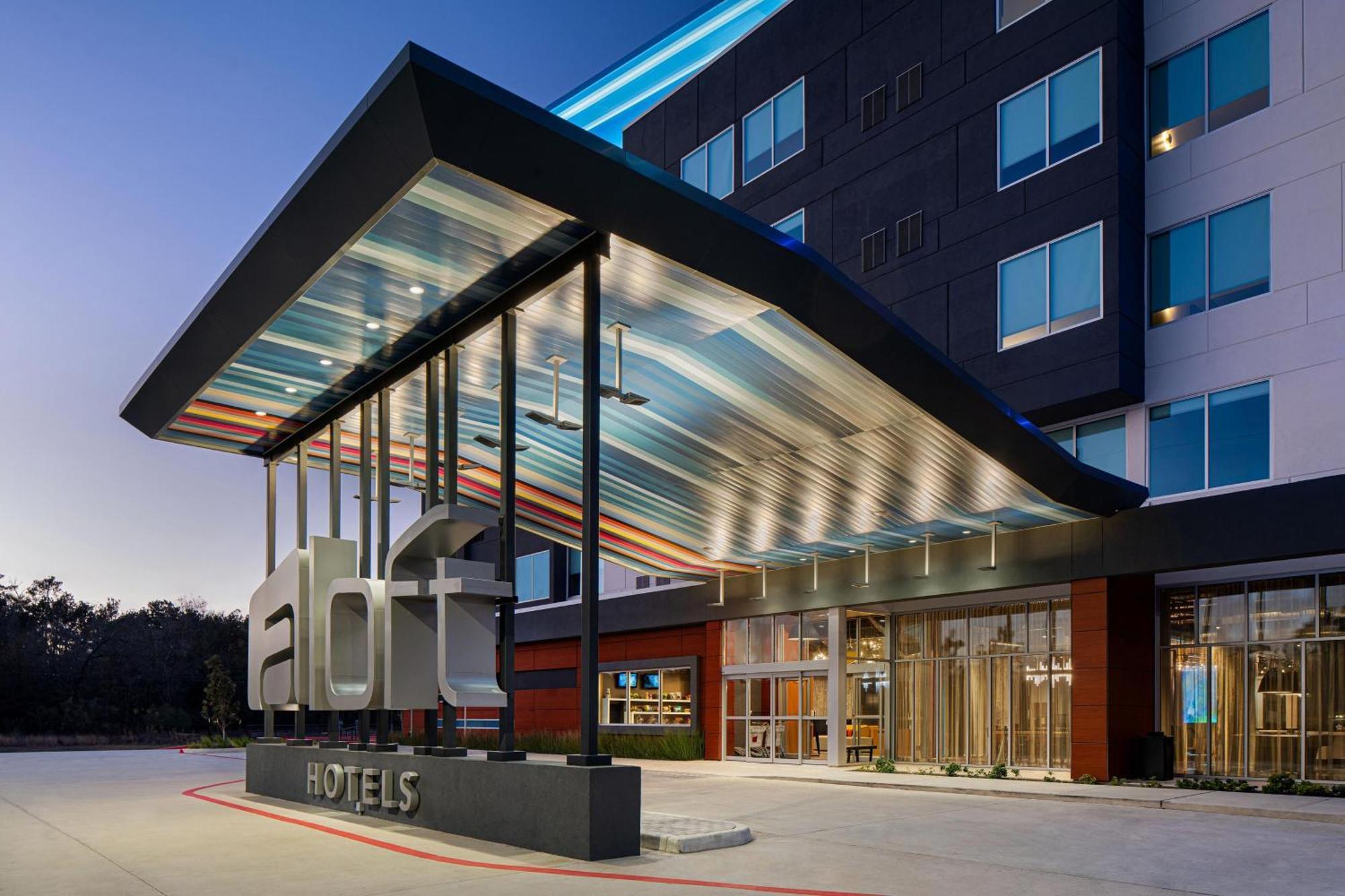 ホテル Aloft Houston Shenandoah - The Woodlands エクステリア 写真
